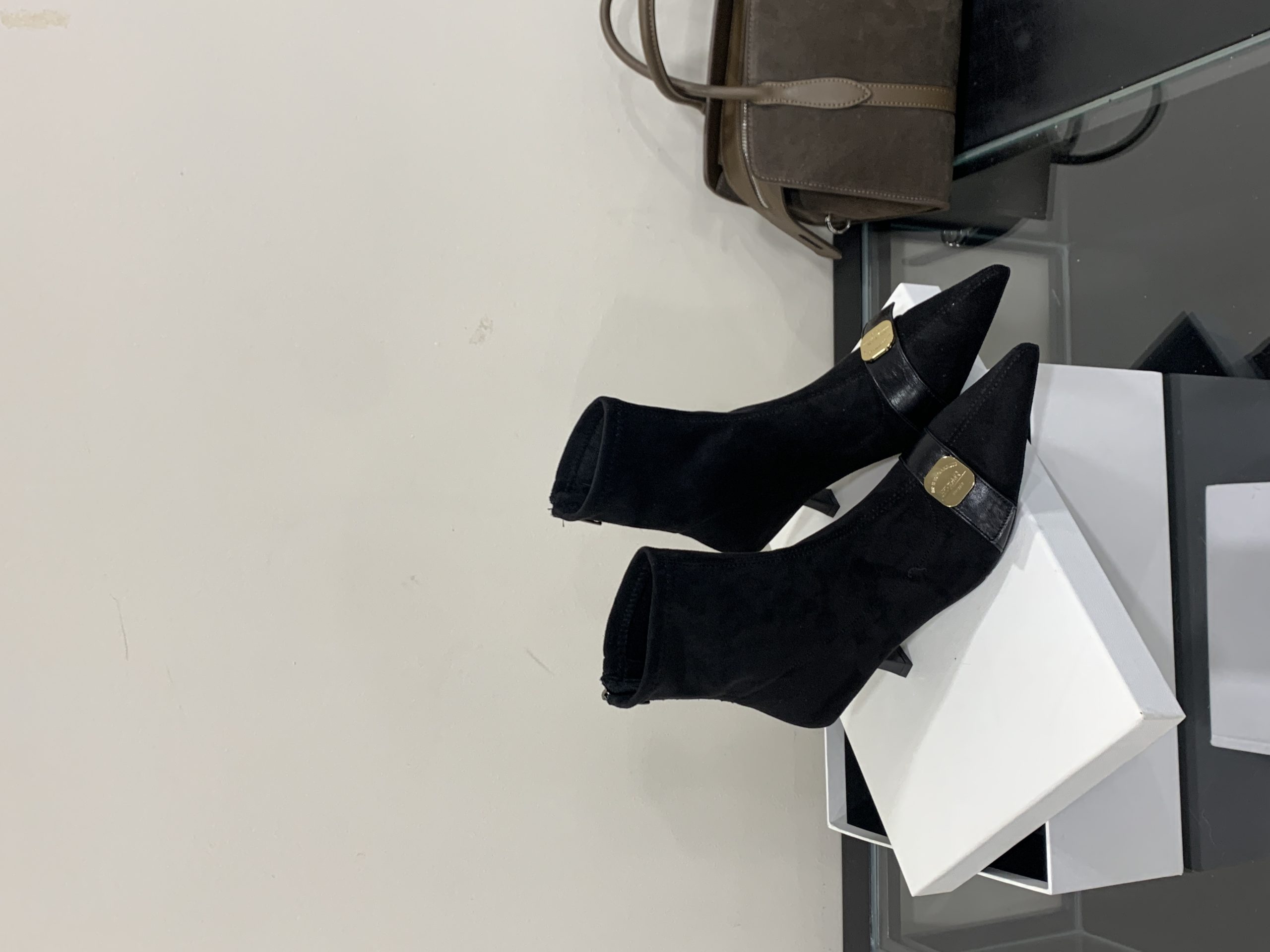 2025 New Winter Pointed Toe Slim Boots Kitten Heel High Heel Fashion Comfortable Faux Fur Metal Buckle Trendy Boots for Women - Image 4