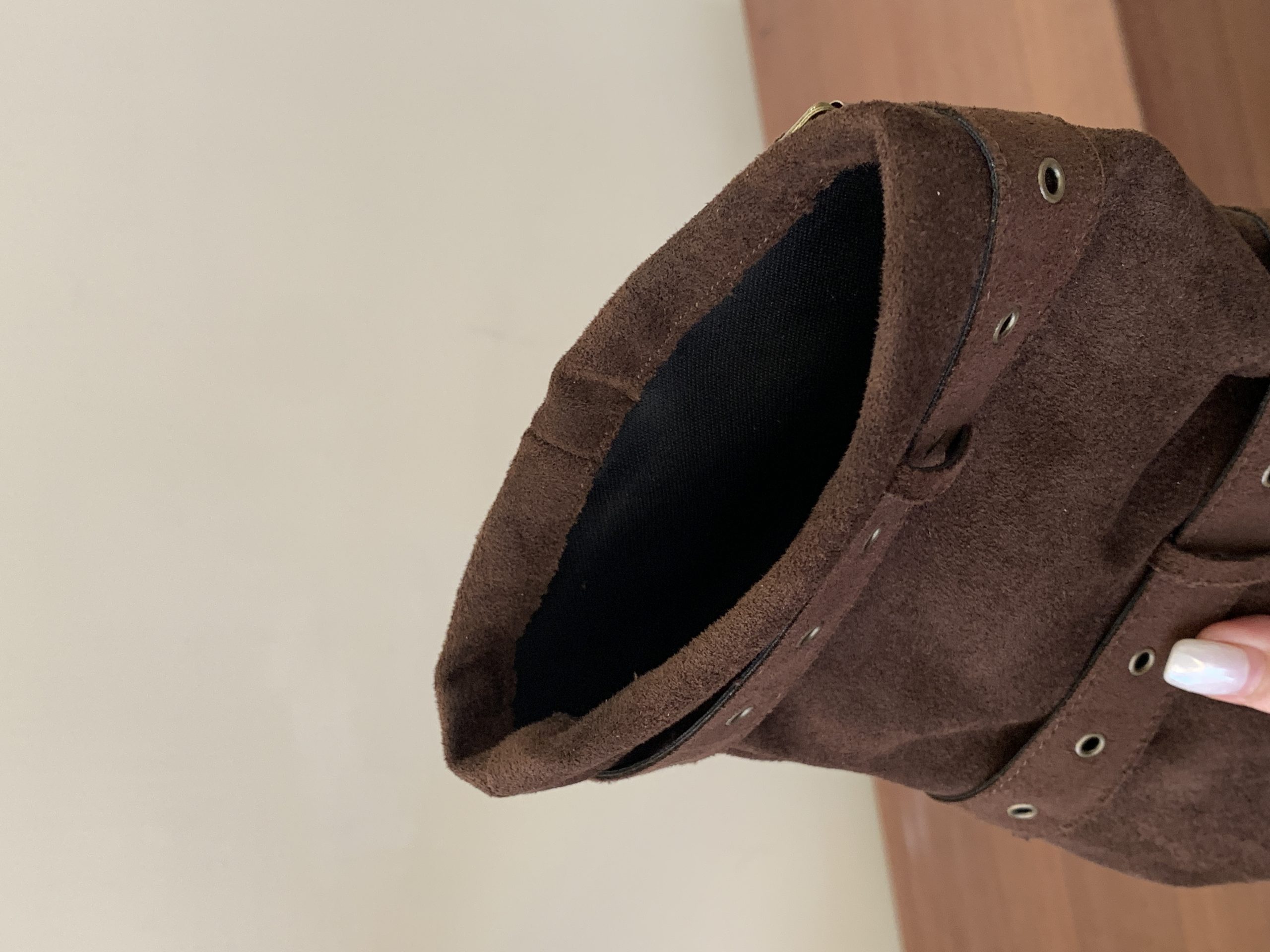 2026 New Autumn Square Toe French Retro Short Boots Button Fashion Comfort Inner Height Slim Short Boots - Image 3