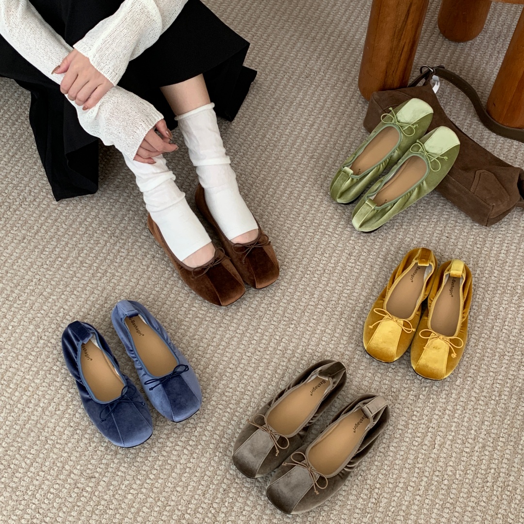 Bashagirl 2026 Autumn New Square Toe Velvet Bow Mary Jane Shoes for Women Low Heel Flat Casual Ladies Shoes
