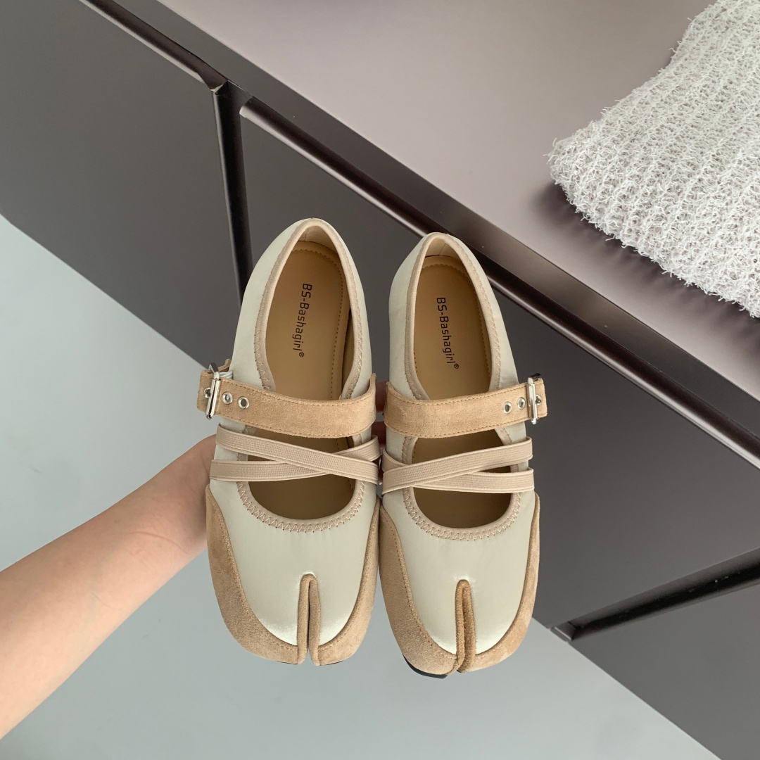Korean Style Cross Strap Flat Mary Jane Split Toe Shoes 2026 New One-Strap Soft Sole Low Top Women's Shoes - Image 4